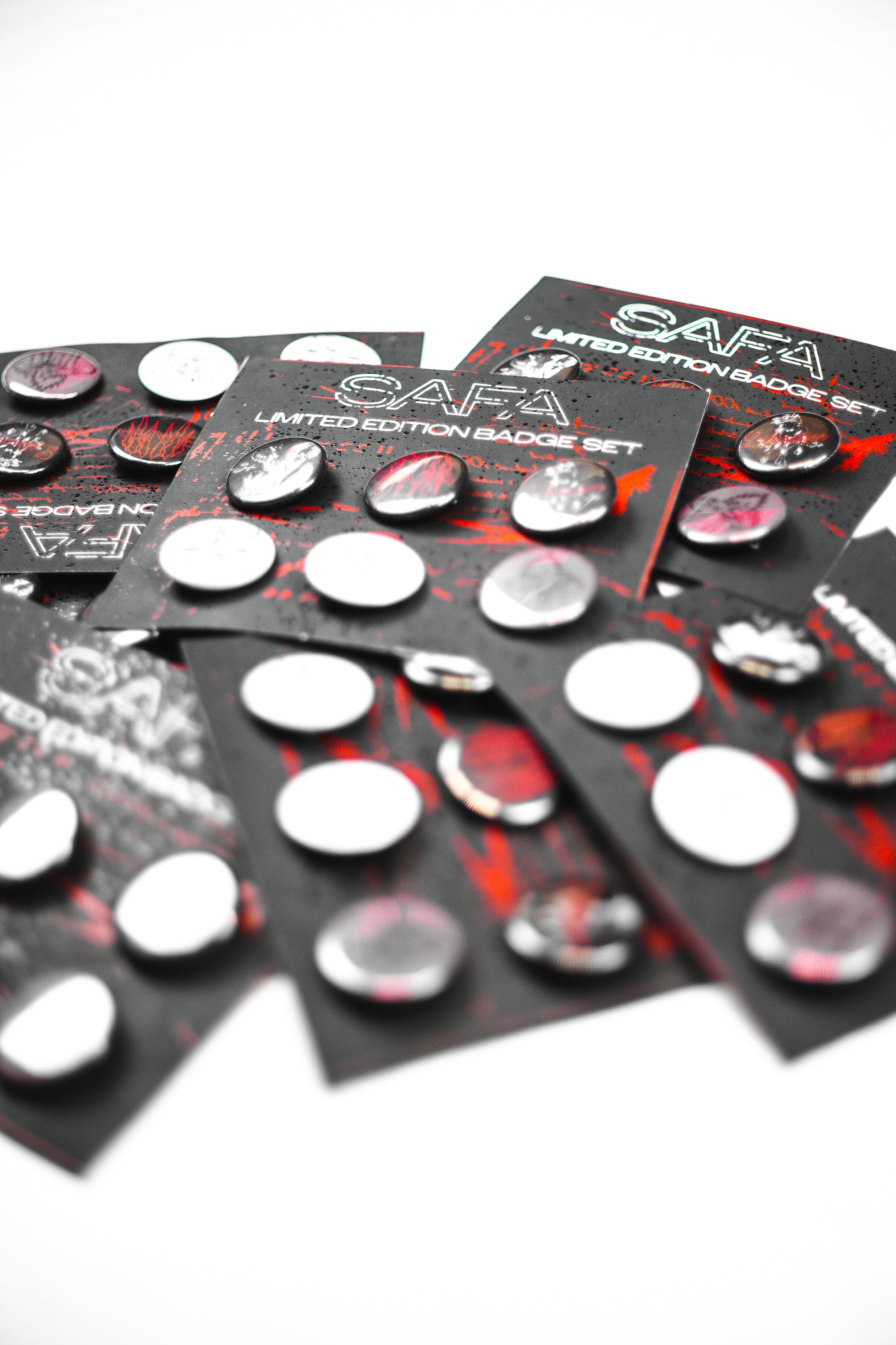 BADGE SET